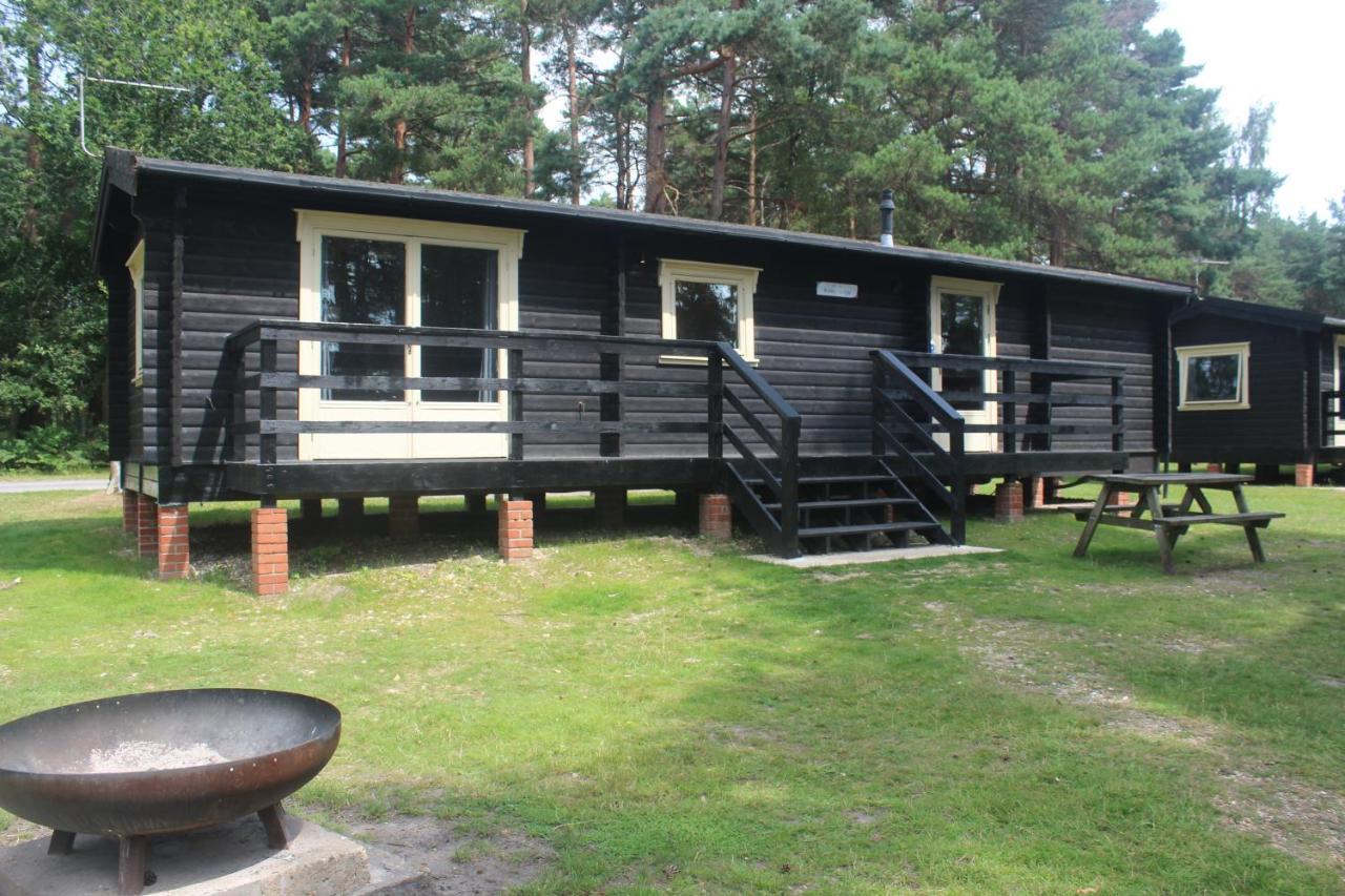 Vila Avon Tyrrell Outdoor Activity Centre Bransgore Exteriér fotografie